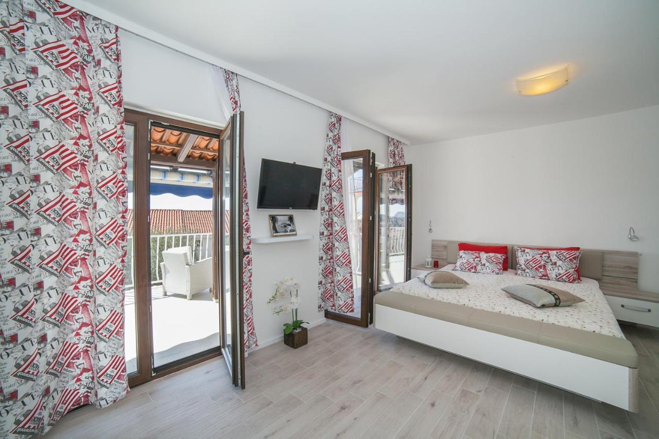 Villa Mona 2 บุดวา ภายนอก รูปภาพ